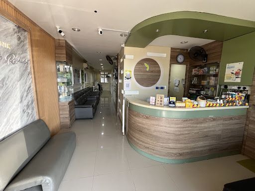 Klinik Dr. Roshadah
